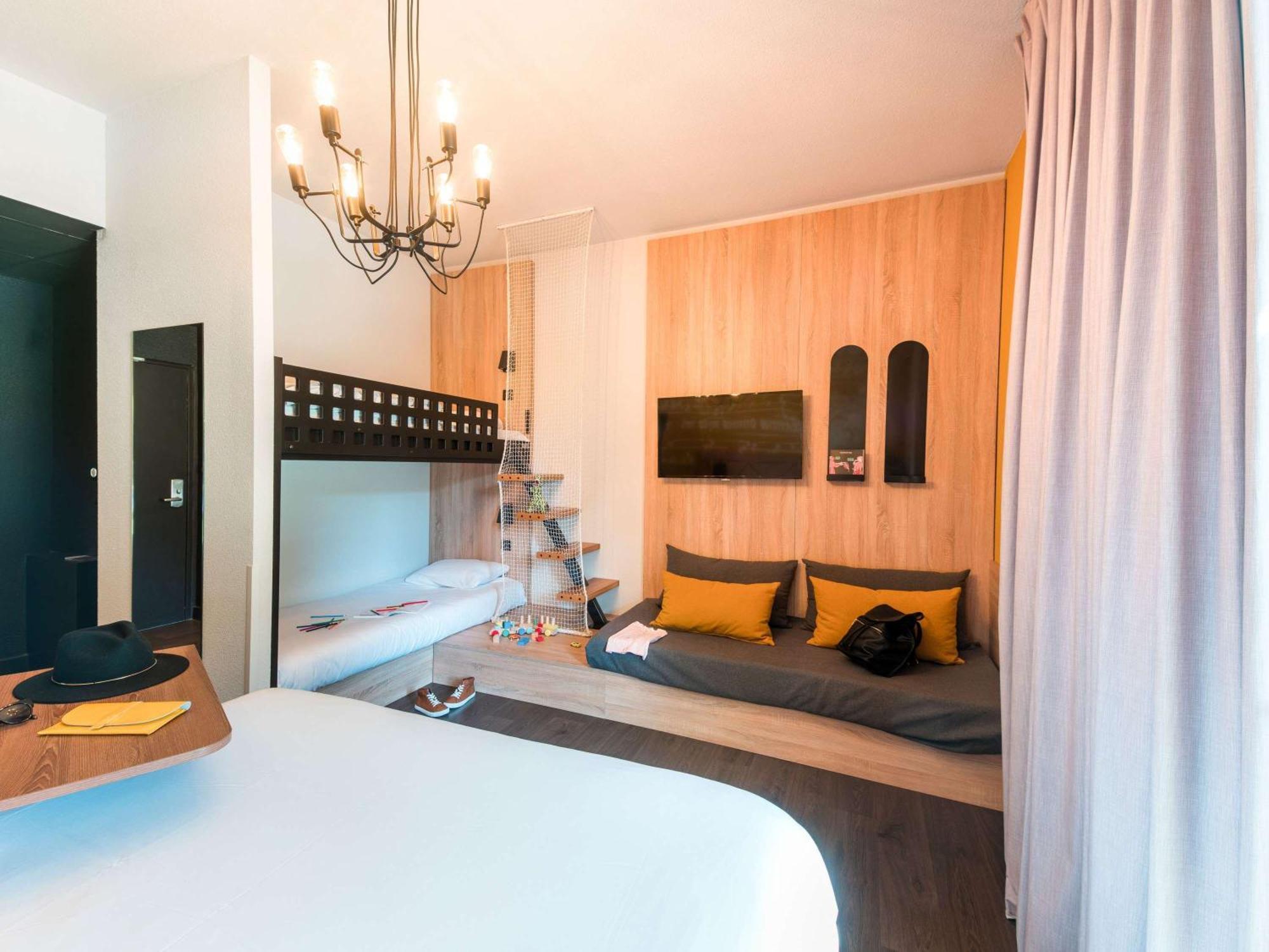 Ibis Styles La Cité Hotel 3*