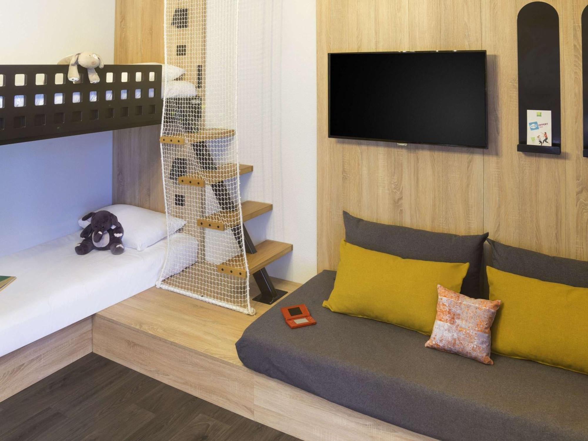 Ibis Styles La Cité Hotel 3*